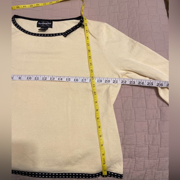 Spring Sweater - Picture 5 of 7